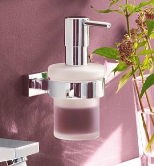 Дозатор Grohe Essentials 40394000