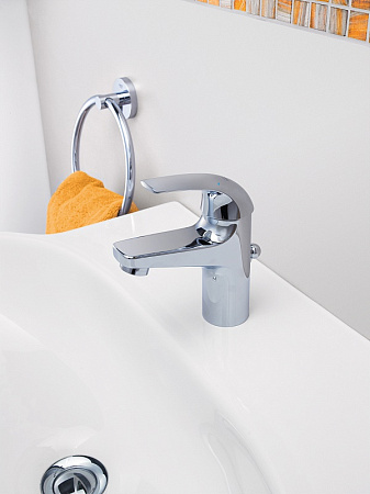 Полотенцедержатель Grohe Essentials 40365000 кольцо, хром