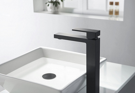 Смеситель Timo Selene 3061/03F для раковины, черный