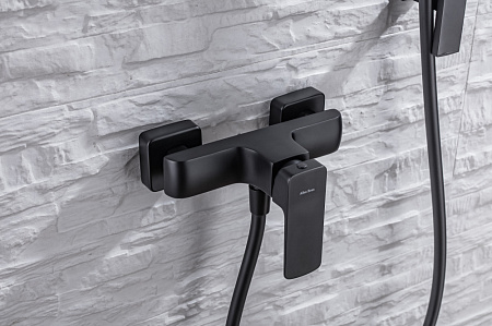 Смеситель Allen Brau Infinity 5.21010-31 для душа, черный