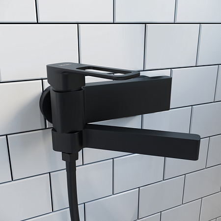 Смеситель IDDIS Slide SLIBL00i02WA для ванны с душем, черный