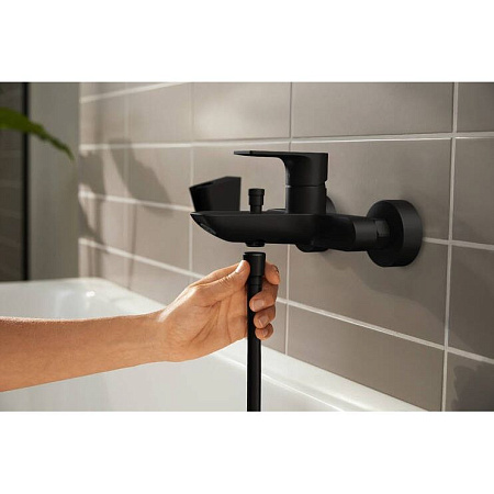 Смеситель Hansgrohe Rebris E 72450670 для душа, черный матовый