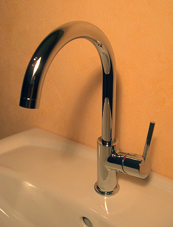 Смеситель Hansgrohe Talis S2 32084000 для раковины