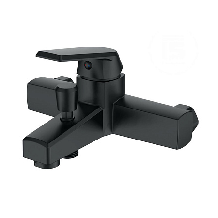 Смеситель OneLife P02-100b для ванны с душем, черный