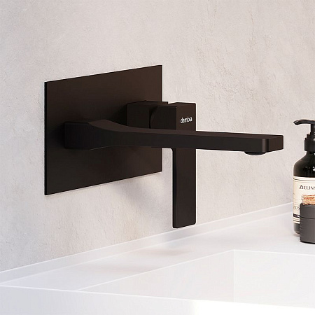 Смеситель Damixa Gala 530260300 для раковины черный