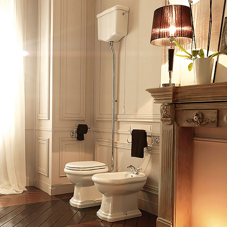 Унитаз Kerasan Retro 101101 с высоким бачком, горизонтальный выпуск, фурнитура хром