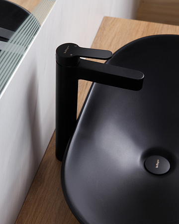 Раковина накладная BelBagno BB1404-H301 60.5x37x15 черный матовый