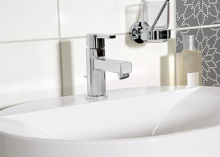 Держатель для стаканов Grohe Essentials 40369000