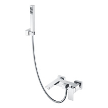 Смеситель Boheme Qubic 473-CR для ванны с душем, хром Смеситель Boheme Qubic 473-CR для ванны с душем, хром