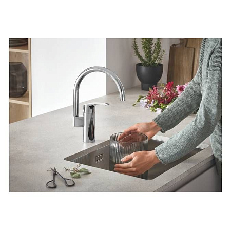 Смеситель Grohe Eurosmart 33202003 для кухонной мойки