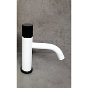 Смеситель Boheme Stick 121-WB для раковины, ручка Diamond, белый/черный