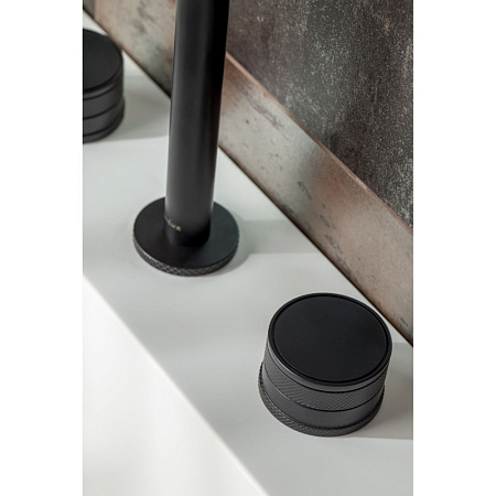 Смеситель Boheme Prestige 152-B-PR для раковины, черный