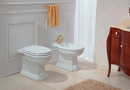 Крышка-сиденье для унитаза Cezares Royal Palace CZR-012M-S-G/BR белое, бронза, золото