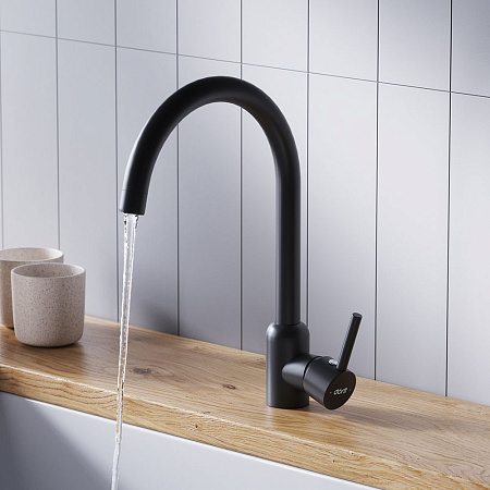 Смеситель Dorff Logic D3007022 для кухонной мойки, черный