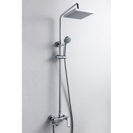 Душевая стойка Bravat Opal F6125183CP-A-RUS хром