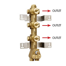 Cкрытая монтажная часть Bossini Z030202000 термостата на 3 потребителя, бронза Cкрытая монтажная часть Bossini Z030202000 термостата на 3 потребителя, бронза