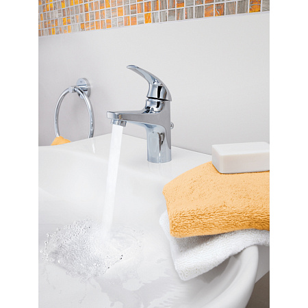 Смеситель Grohe BauCurve 32805000 для раковины