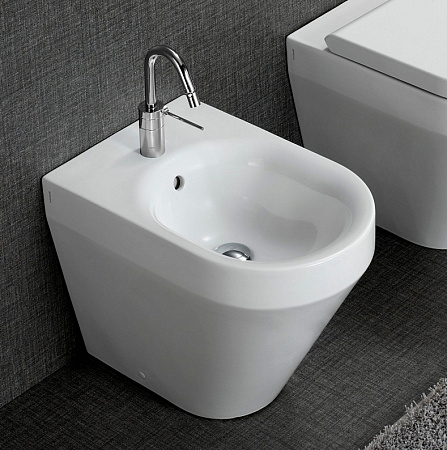 Биде напольное Hatria Daytime Evo YQ3501