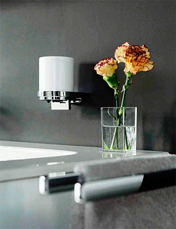 Дозатор Keuco Collection Moll 12752010100 хром/белый