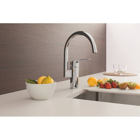 Смеситель Grohe Eurosmart 33202003 для кухонной мойки