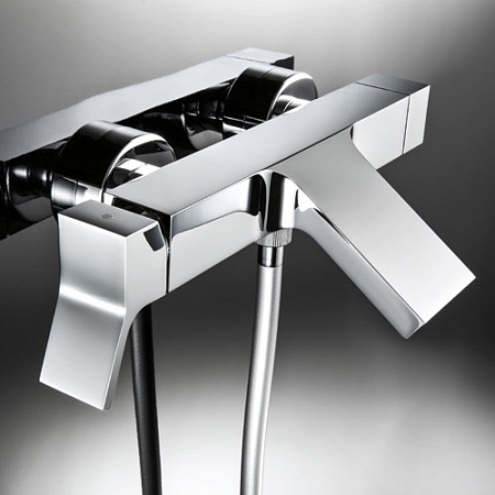 Смеситель Palazzani Young 07101510 для ванны с душем