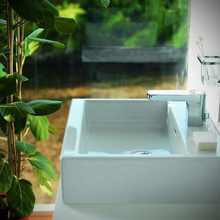 Раковина Laufen Living 8.1743.3.000.104.1 60см