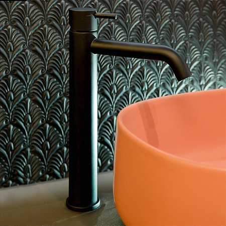 Смеситель Cisal Less New LN00354040 для раковины, черный матовый