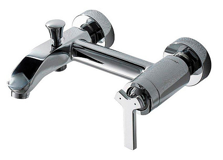 Смеситель Bravat Waterfall F673107C-01 для ванны с душем