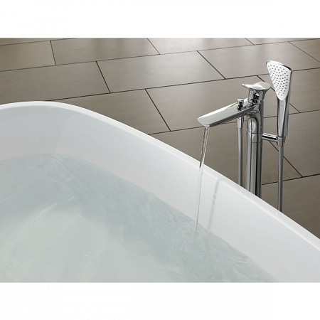 Смеситель Kludi Ambienta 535900575 напольный, хром